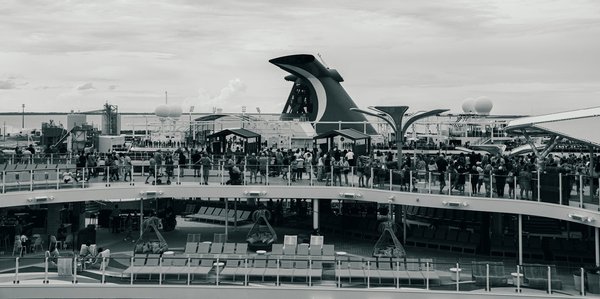Où pratiquer le snorkeling au milieu des raies manta à Hawaii ?